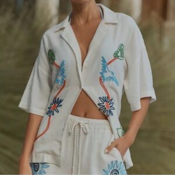 Celandine Tops - Anthropologie Celandine linen embroidered short sleeve button down medium